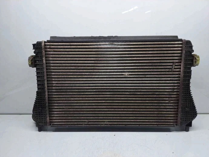 Intercooler VW Passat B7 2.0 TDI 3C0145805AD image 5