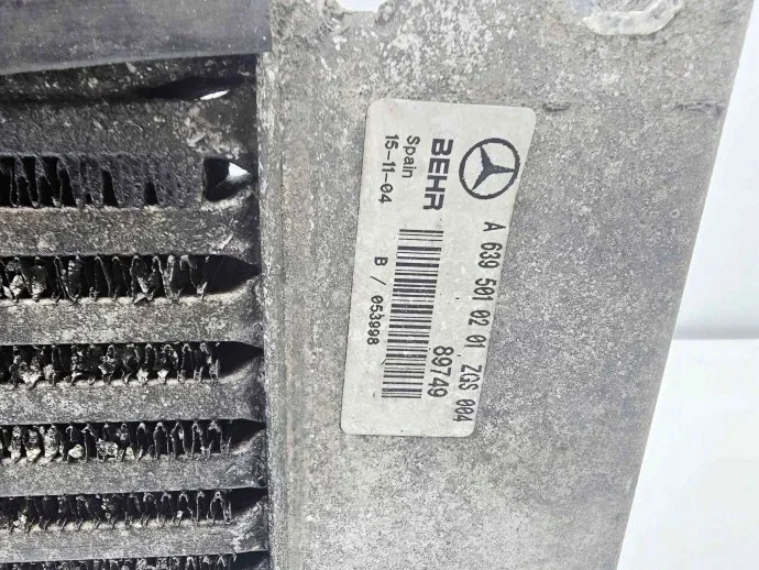 Intercooler Mercedes Vito W639 Usado image 5