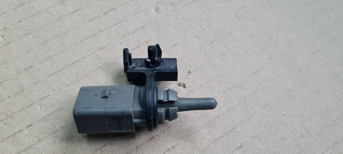 Sensor Temperatura Externa Audi A5 8T A4 B8 Q5 8R image 4
