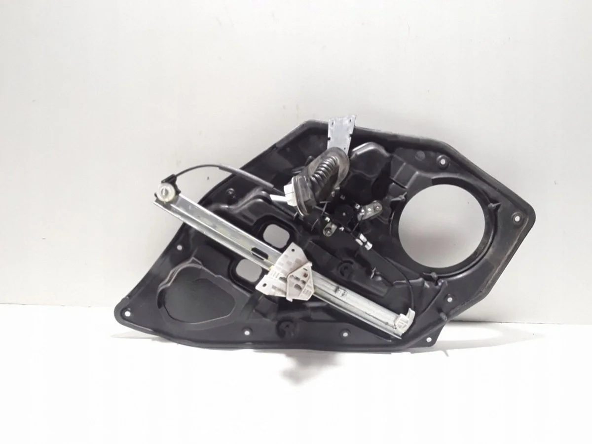 Mazda 2 2010 Lève-vitre Manuel Arrière D6517297 image 3