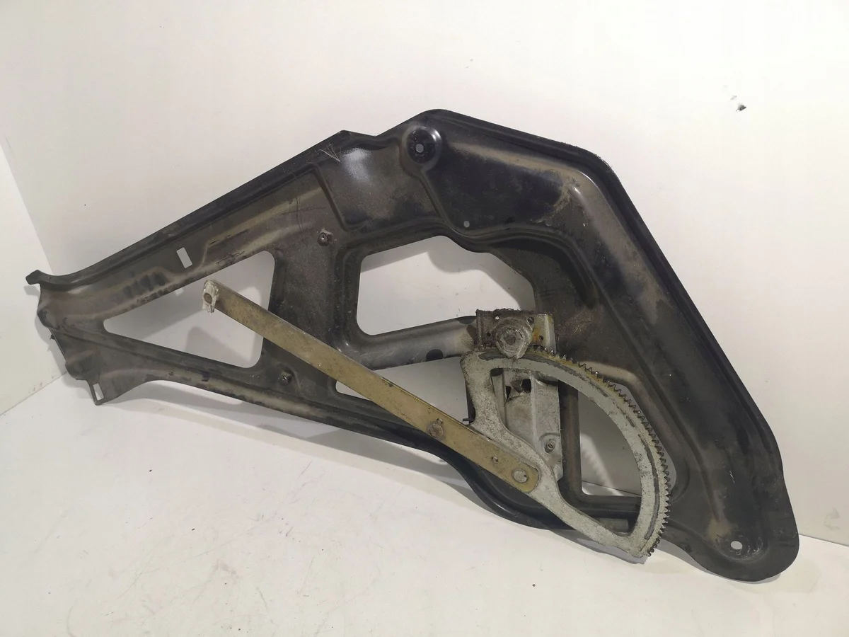 Volkswagen LT Handmatige Ruitheffer Deur RTX66148 image 4