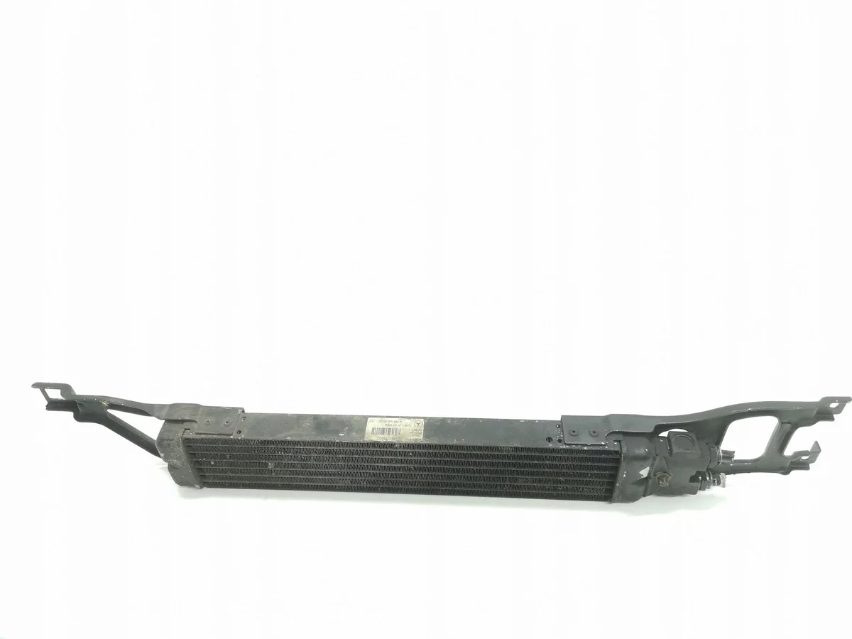 Radiateur d'huile boîte auto Mercedes A W169