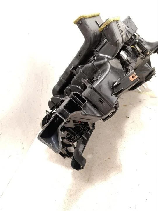Behuizing blower Ford F-150 Lightning 2025 image 9