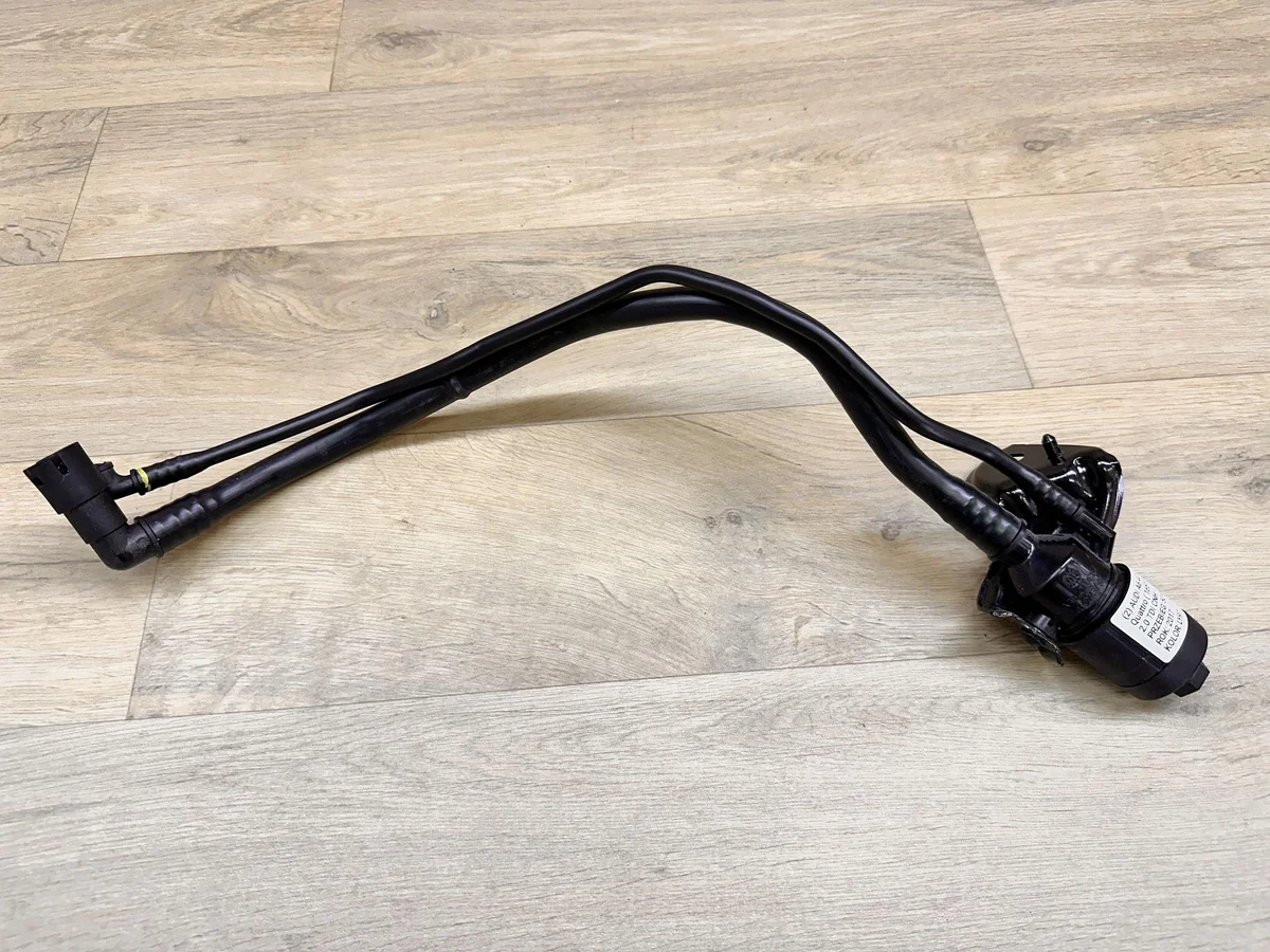 Audi A6 C7 4G AdBlue letku 4G0131963D