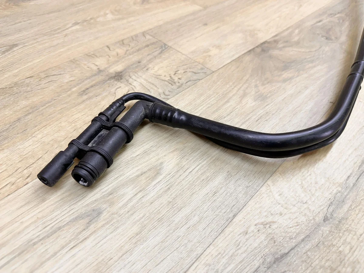 Audi A6 C7 AdBlue Pipe 4G0131963C image 4