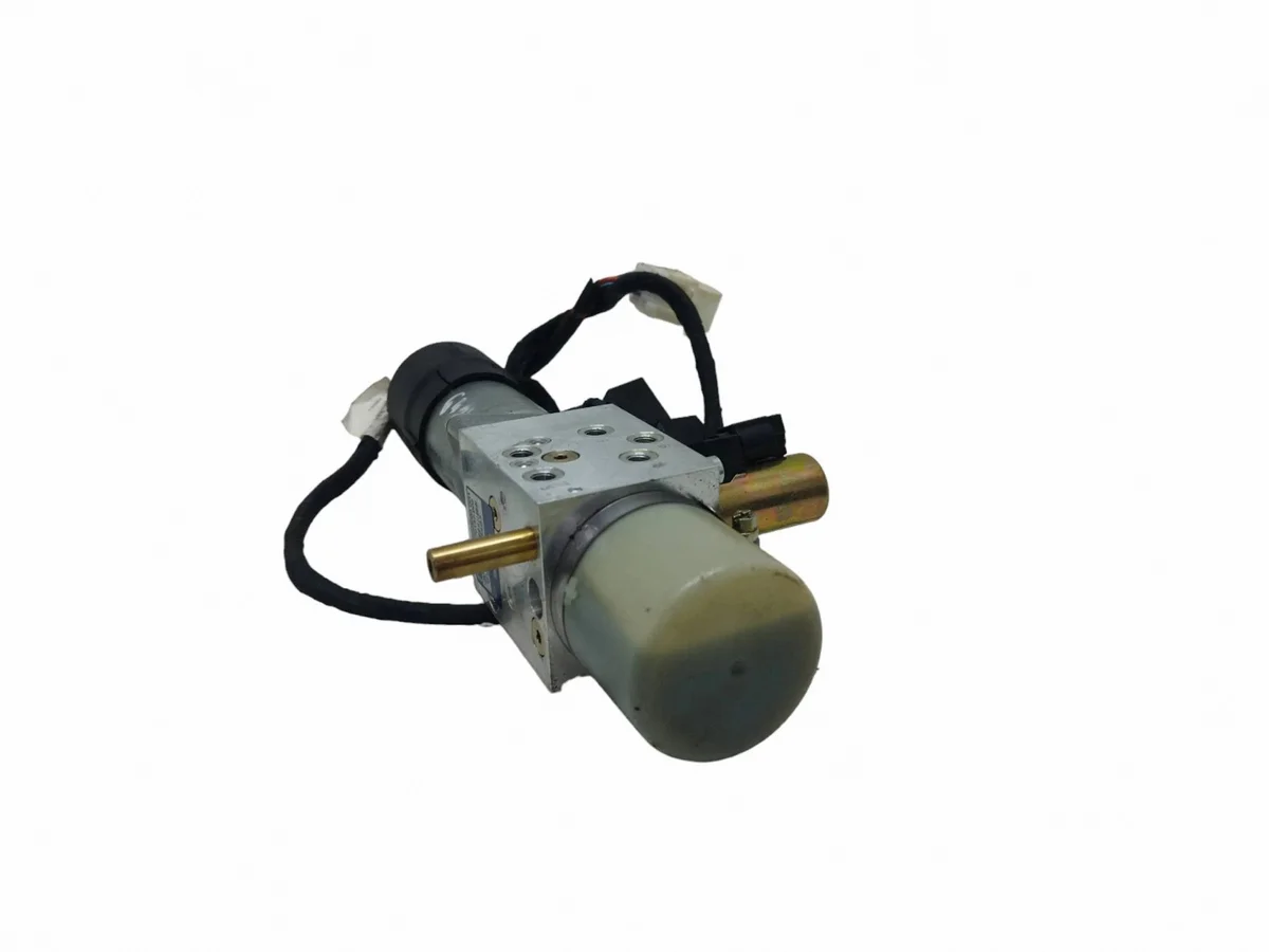 Peugeot 206 cc katon pumppu 9639025080 image 5
