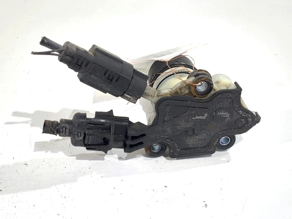 SCR Pumpe OPEL VIVARO B F01C250158 image 3