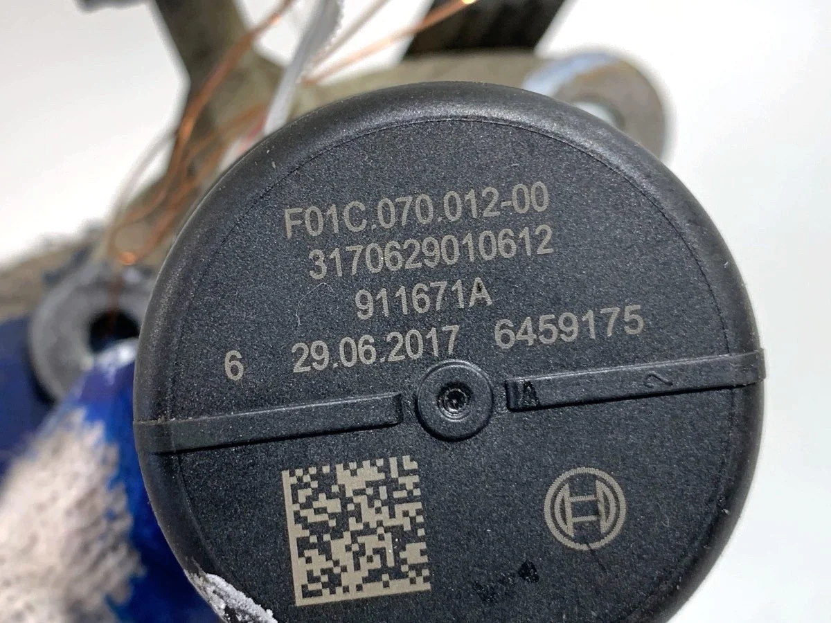 SCR Pumpe OPEL VIVARO B F01C250158 image 4
