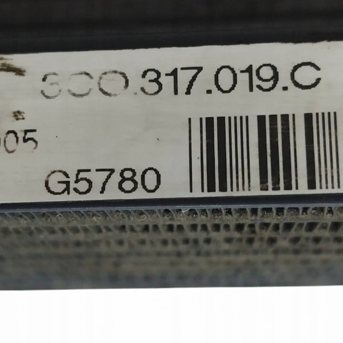 Radiateur d'huile boîte VW Passat B6 3C0317019C image 9