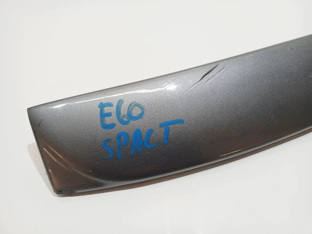 BMW E60 Rear Window Spoiler Spacegrau Used image 6