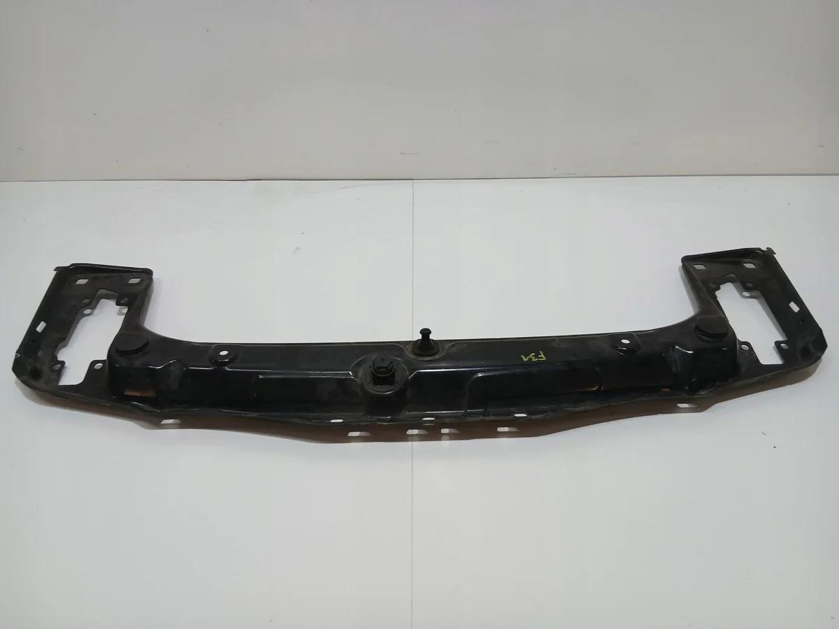 Refuerzo superior frontal BMW F20 F21 F22 F30
