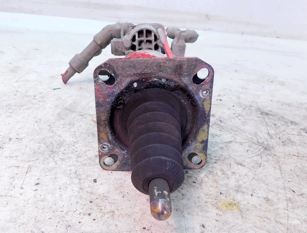 Kytkinsylinteri Volvo FL 240 Midlum 11 image 3