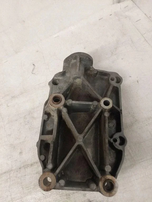 Iveco Daily AC Compressor Corner Used 5801370464