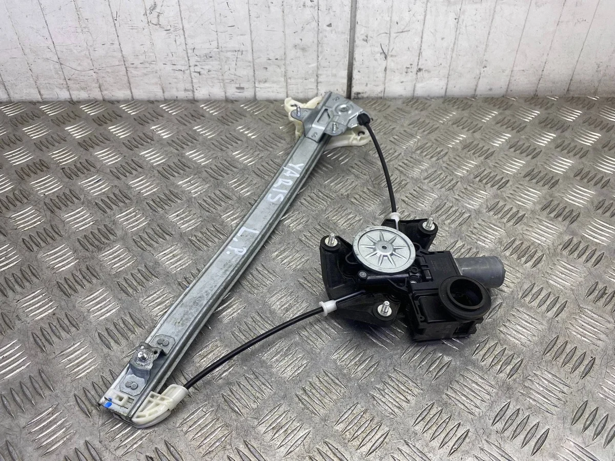 Fensterheber Vorne Links Toyota Yaris IV Cross image 3