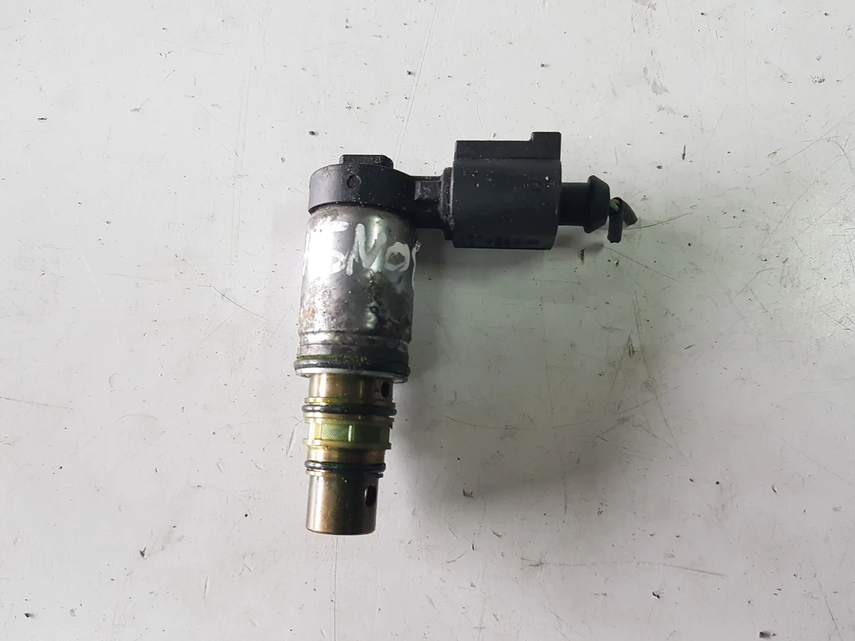 VW Golf 6 Tiguan AC Compressor Sensor 5N0820803H