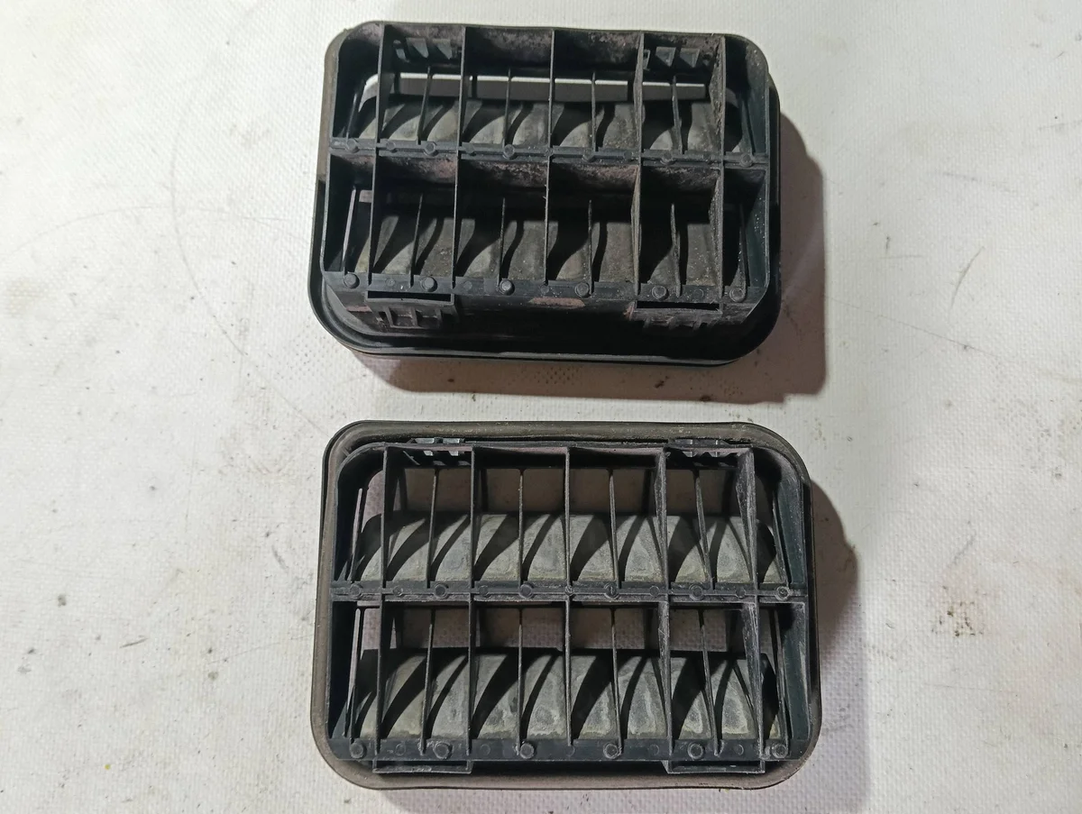 Grille de ventilation Mercedes CLK SLK 2038300142 image 3