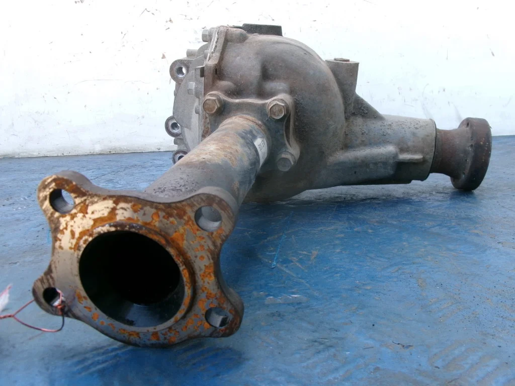 Kia Sorento 2.5CRDI 140HP 4x4 Front Diff image 4