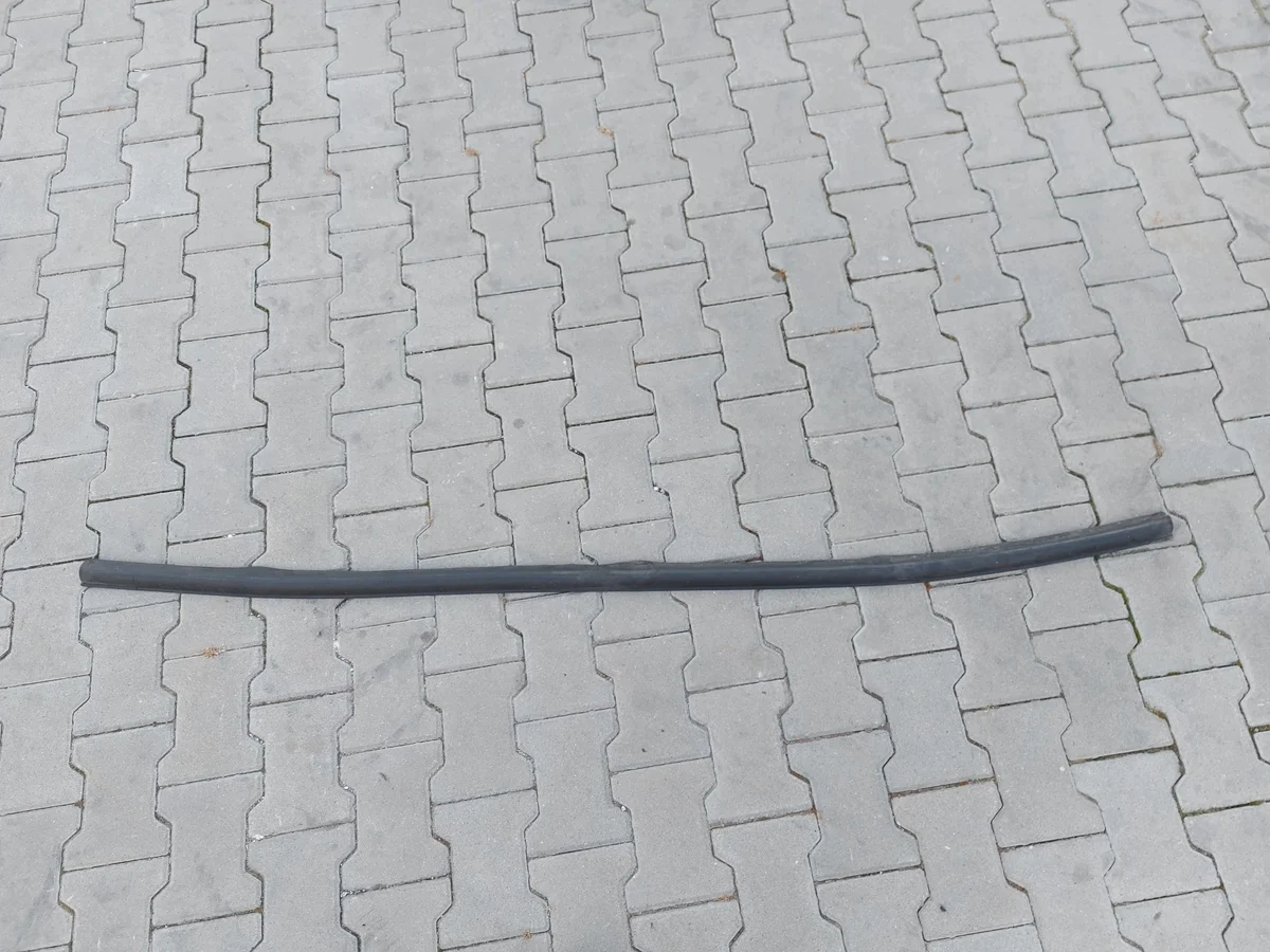 Joint de capot Peugeot 5008 III E5008