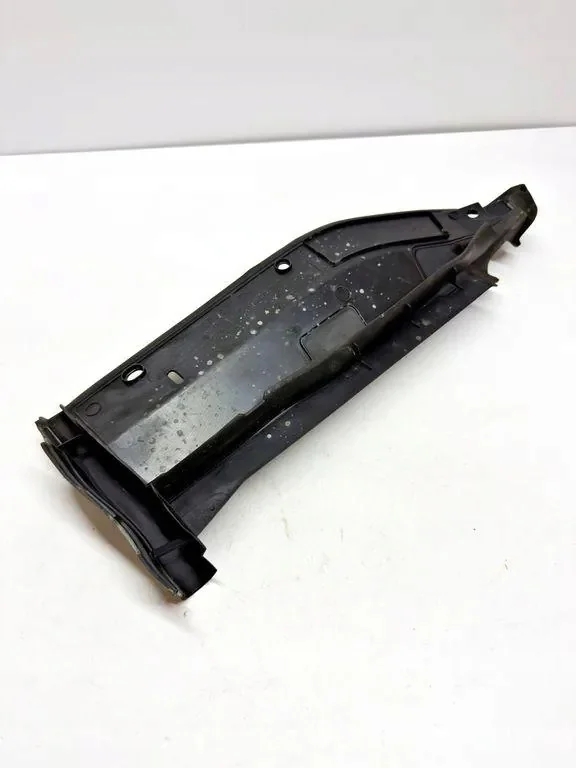 Audi A3 8Y 20r. Passage de roue Droit Gauche 8Y0821169 image 5