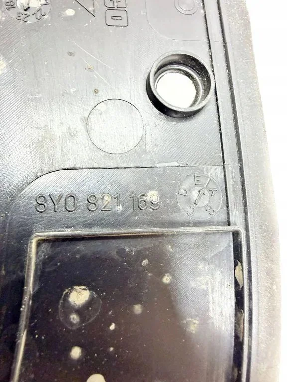Audi A3 8Y 20r. Passage de roue Droit Gauche 8Y0821169 image 6