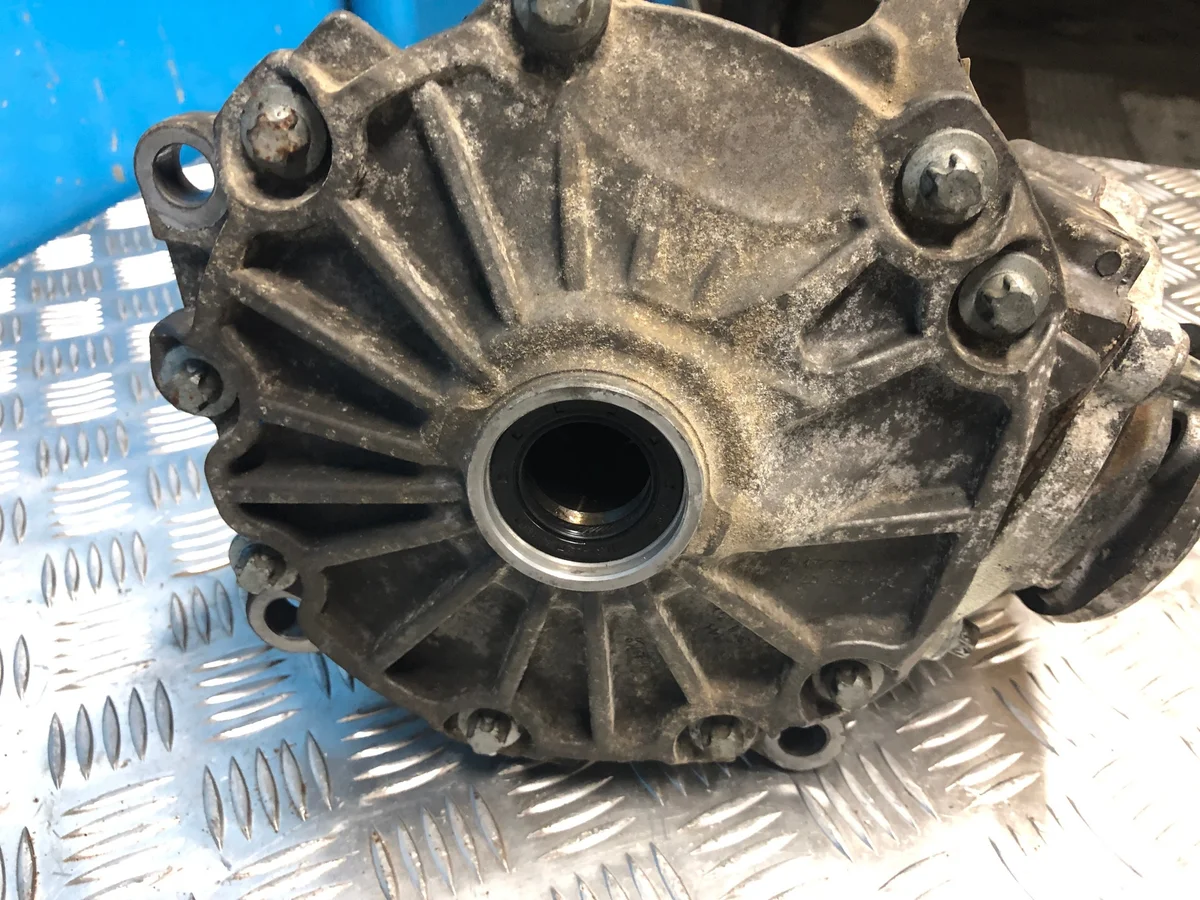 Differential vorne Mercedes W221 S500 4MATIC 2213300402 image 5