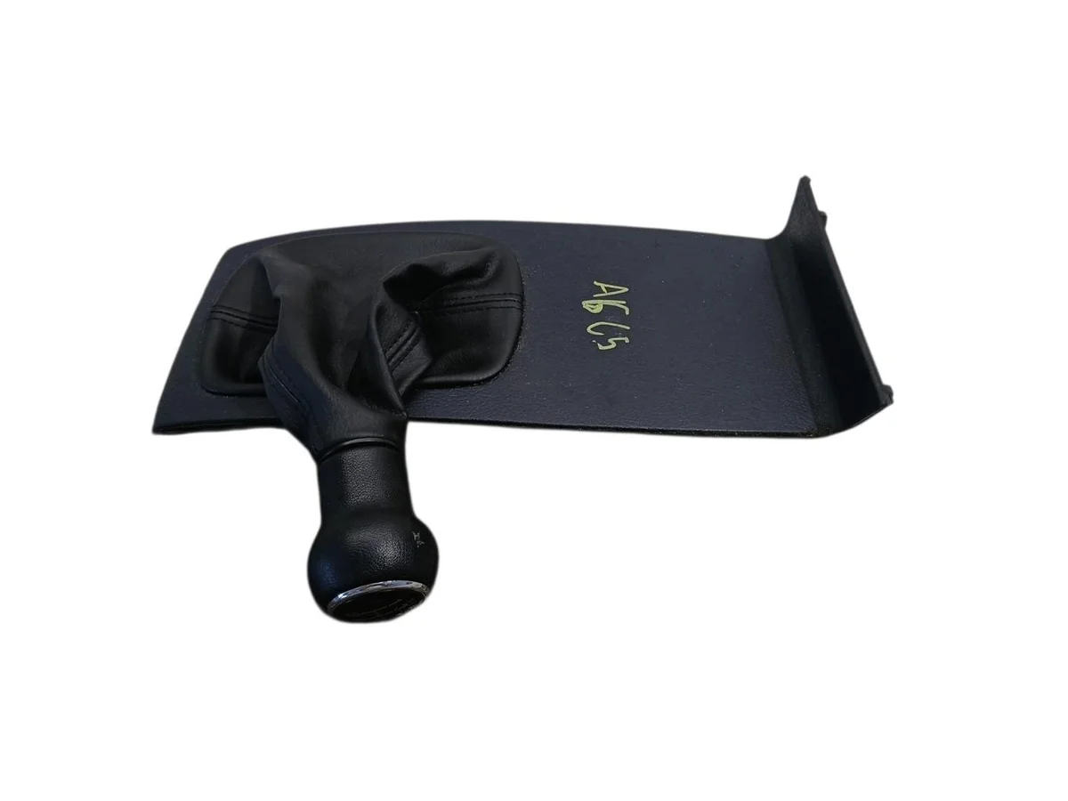 Moldura Manopla Câmbio Audi A6 C5 4B0864261AD