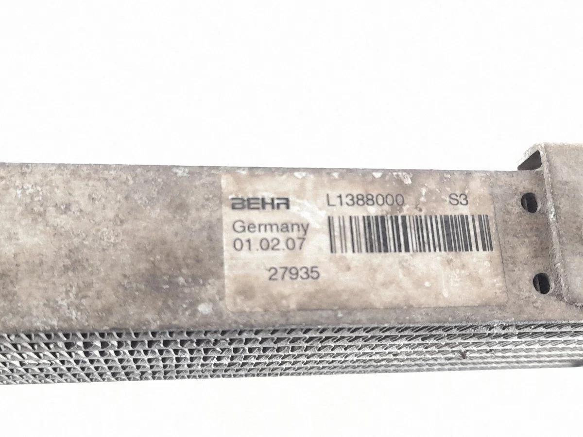 Refroidisseur d'huile boîte auto Mercedes A W169 image 7