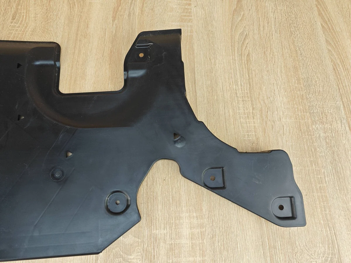 Cache sous-châssis gauche BMW 8 G16 G15 7495573