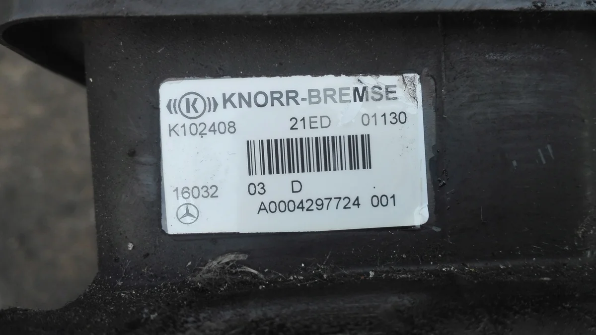 Bremsventil EBS Actros MP4 A0004297724 image 6