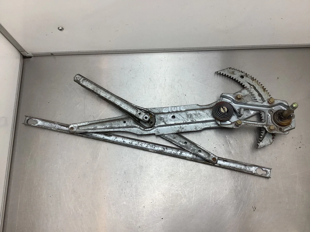 Honda Civic Front Left Window Regulator Used