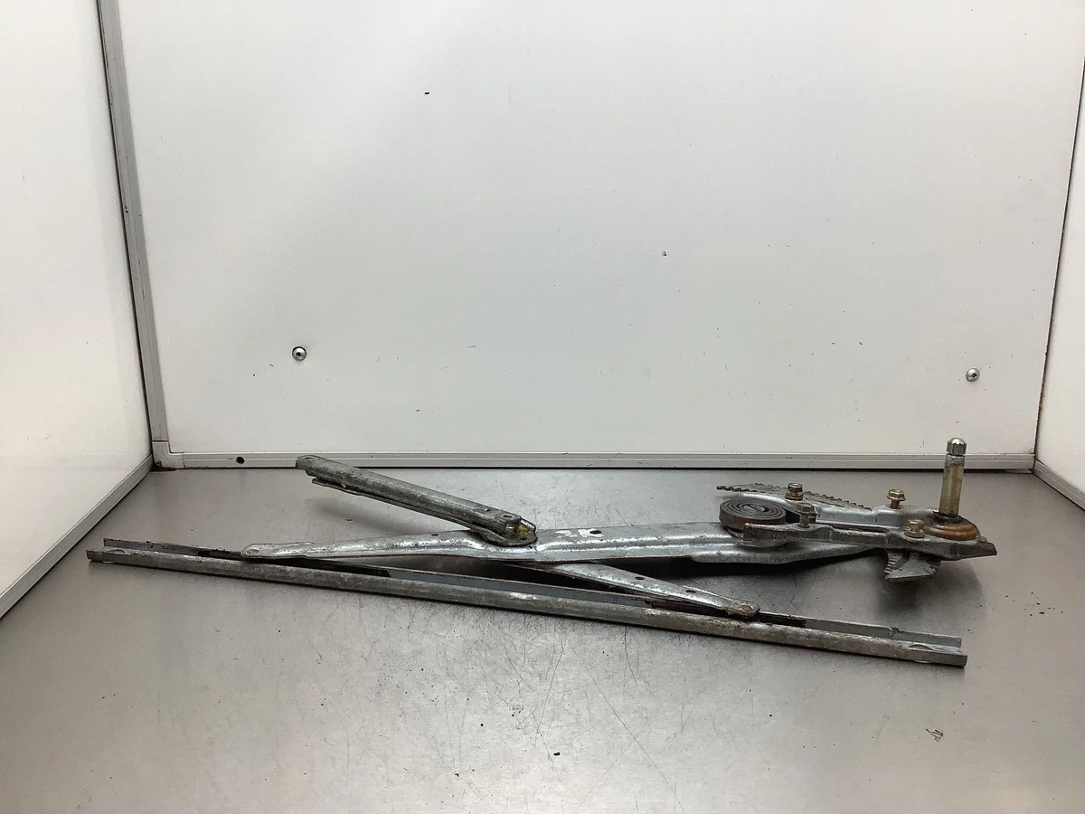 Honda Civic Front Left Window Regulator Used