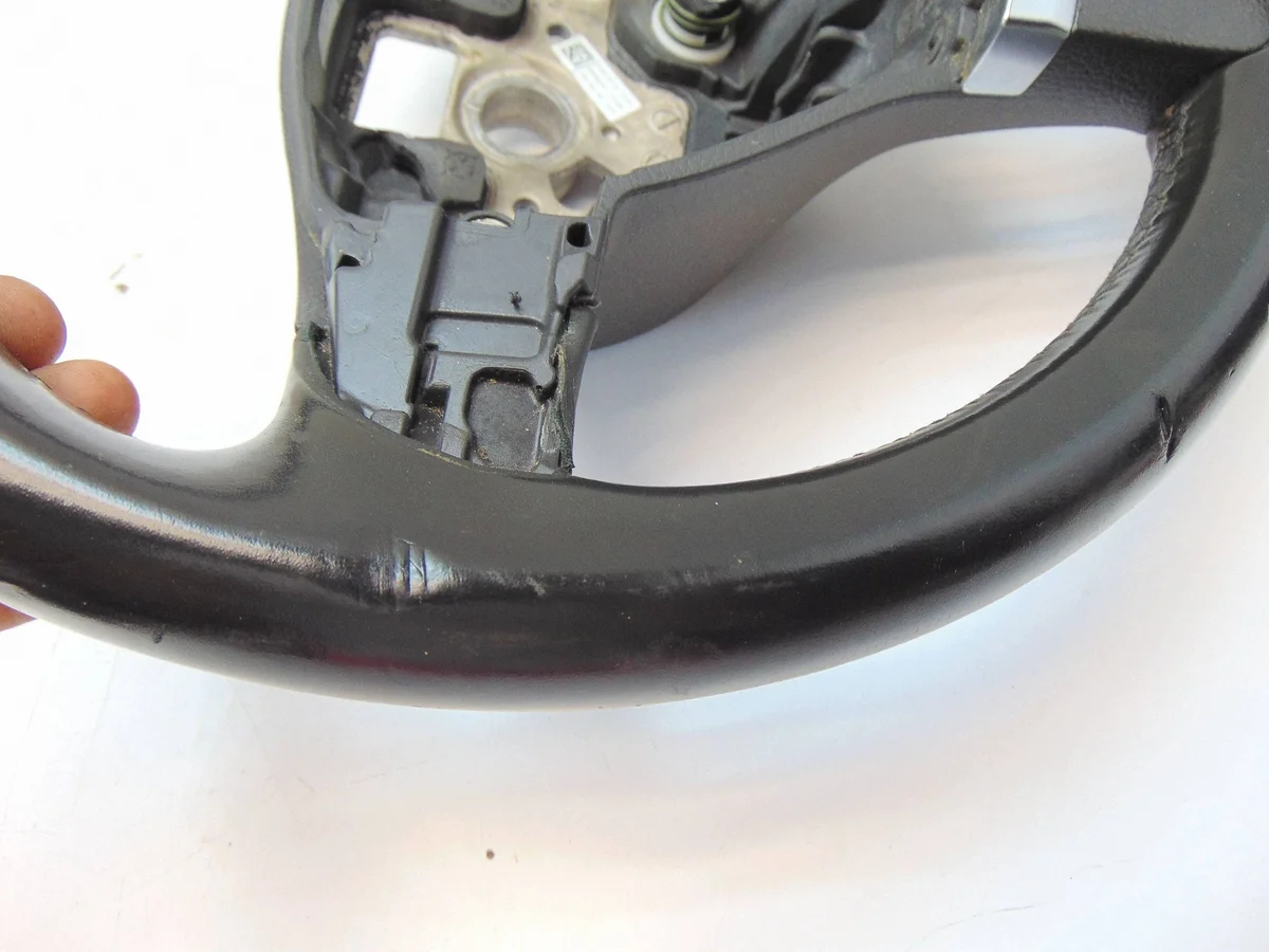 Volant Cuir Multifonction VW Passat B7 CC image 3