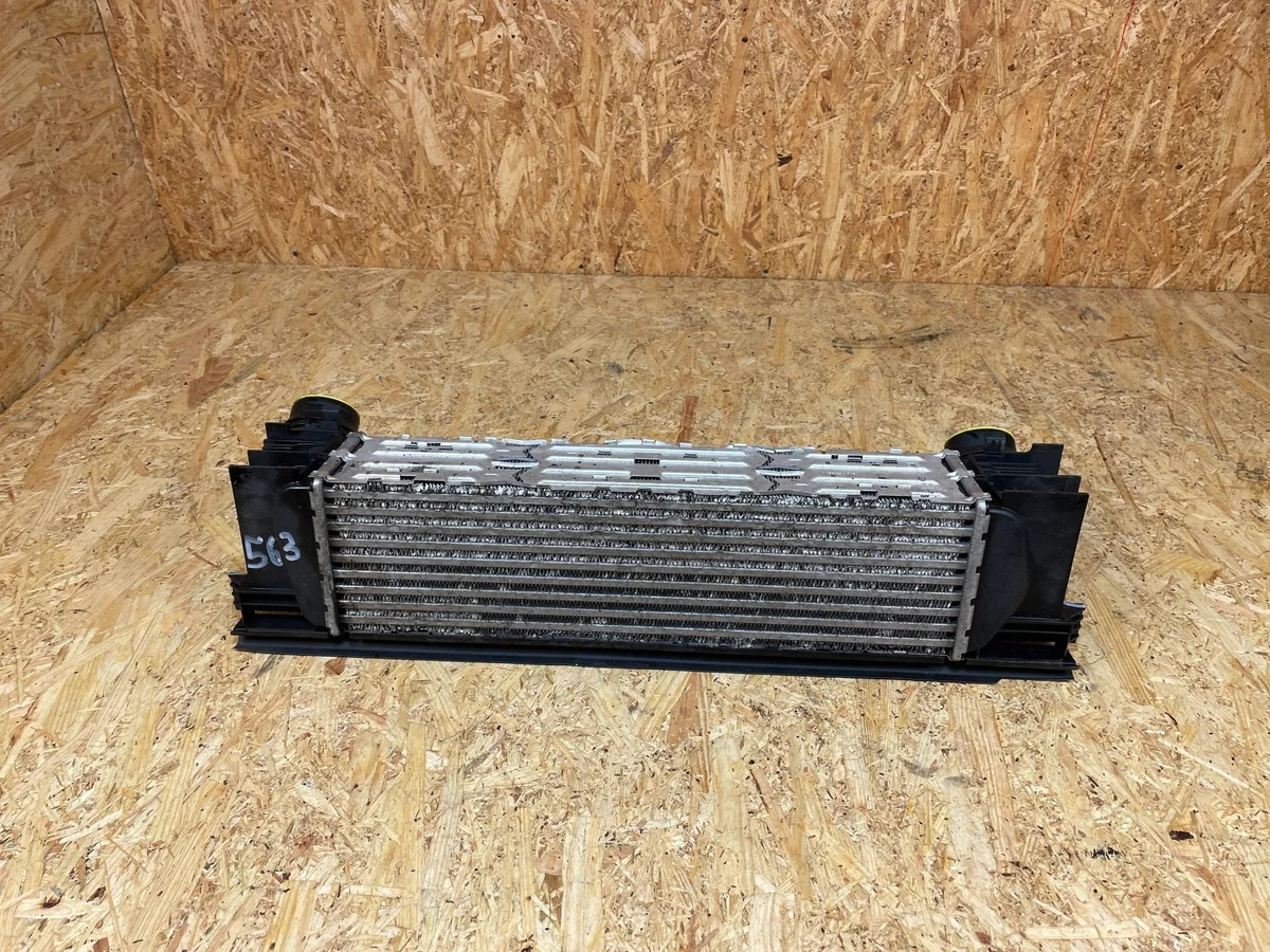 Intercooler BMW Serie 3 E46 2246795