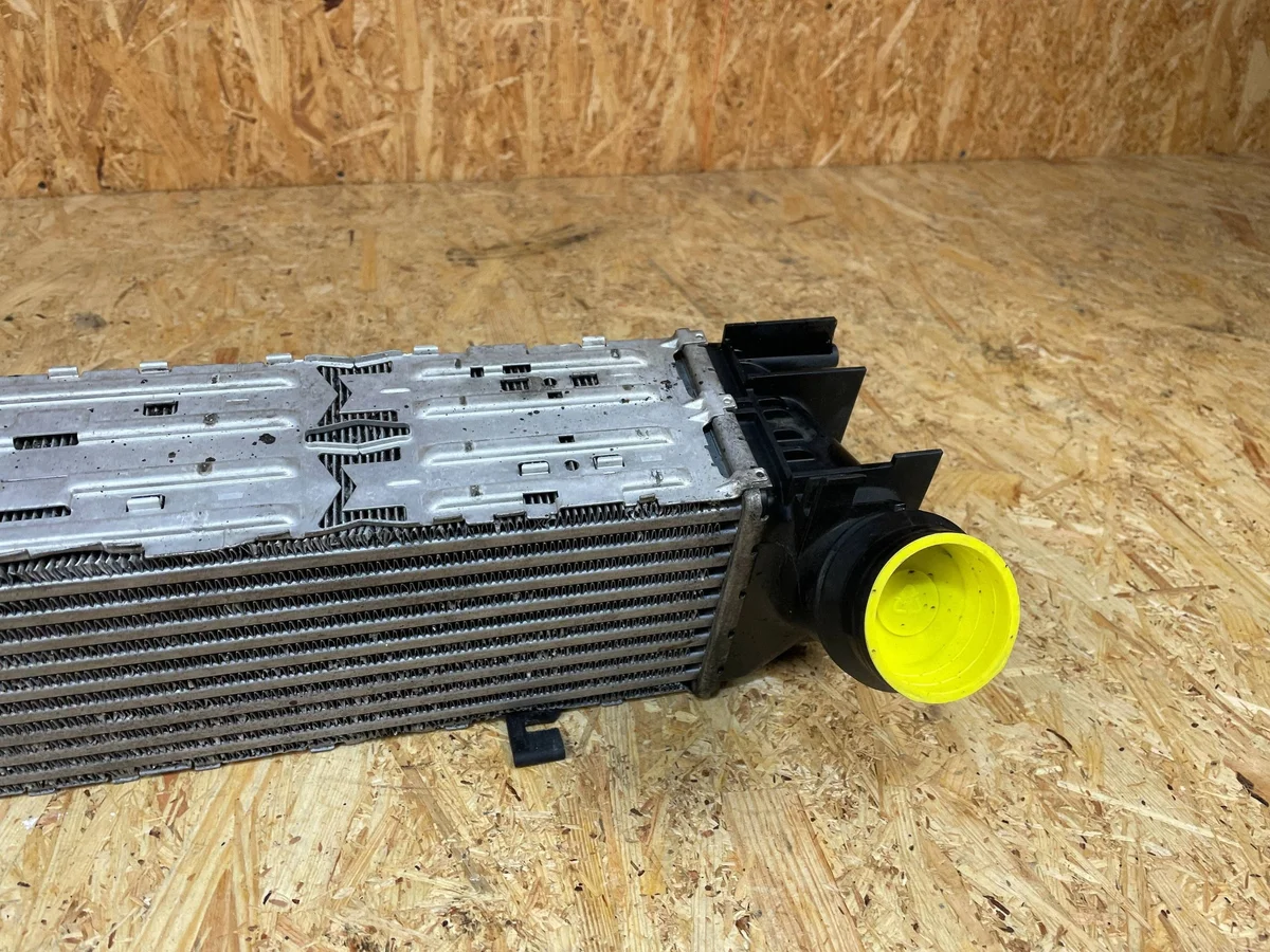 Intercooler för BMW 3 E46, BMW OE image 10