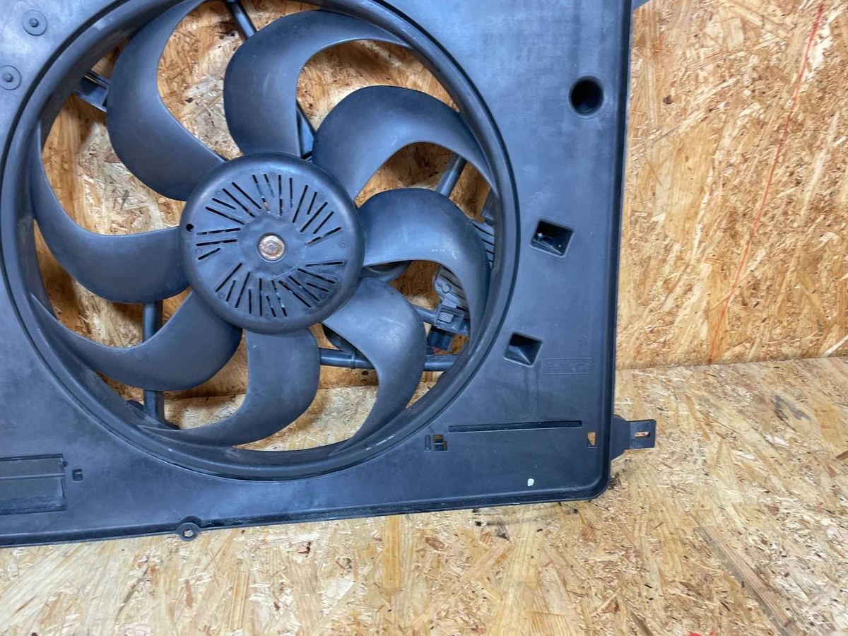 Ventilador Volvo V60 S60 II 31293778 Usado image 10