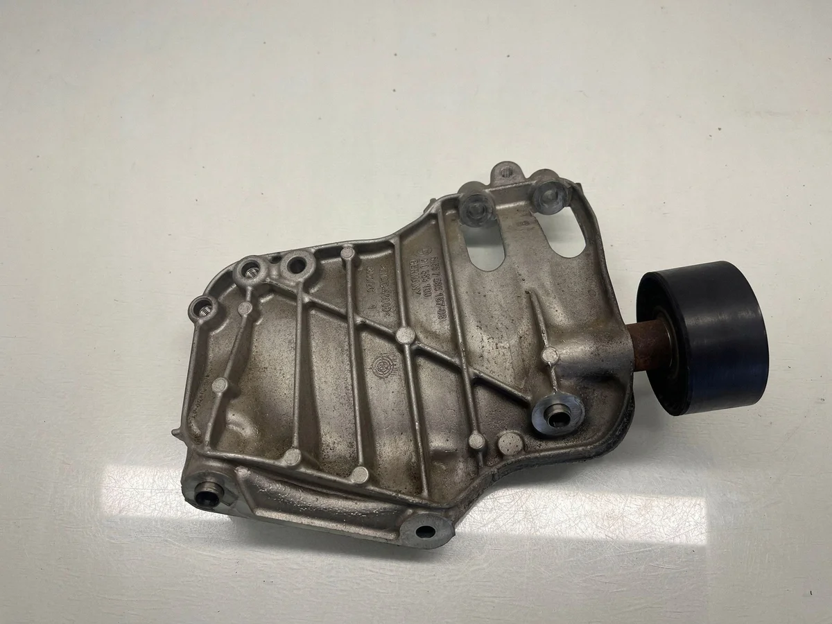 Soporte Compresor A/C BMW X3 F25 64557585