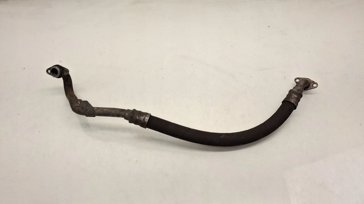 BMW M3 2009 Olieradiator Pijp 7837253