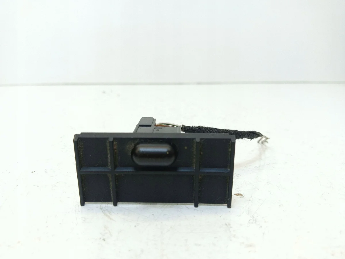 VW Golf IV 1.9 TDI 97-03 Sensor Sonneneinstrahlung image 5