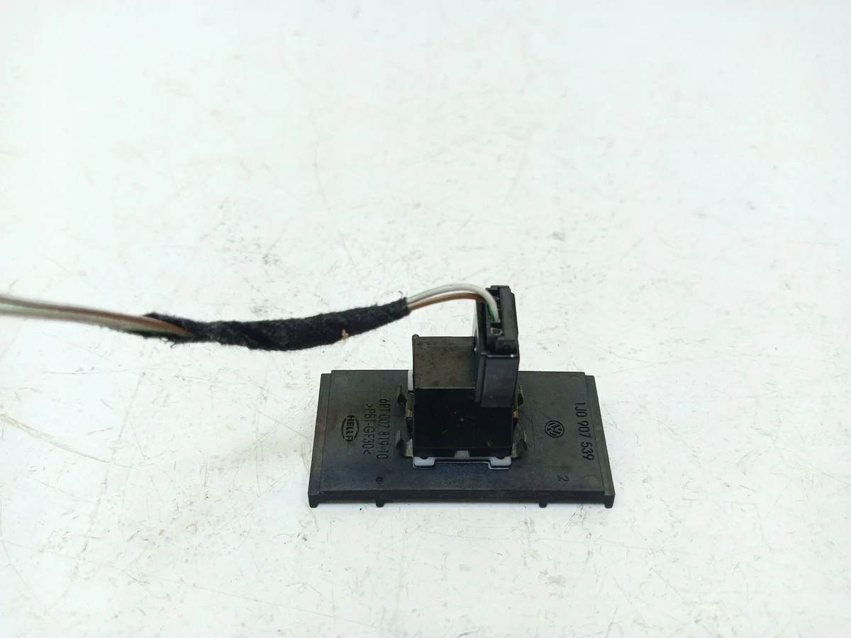 VW Golf IV 1.9 TDI 97-03 Sensor Sonneneinstrahlung image 7