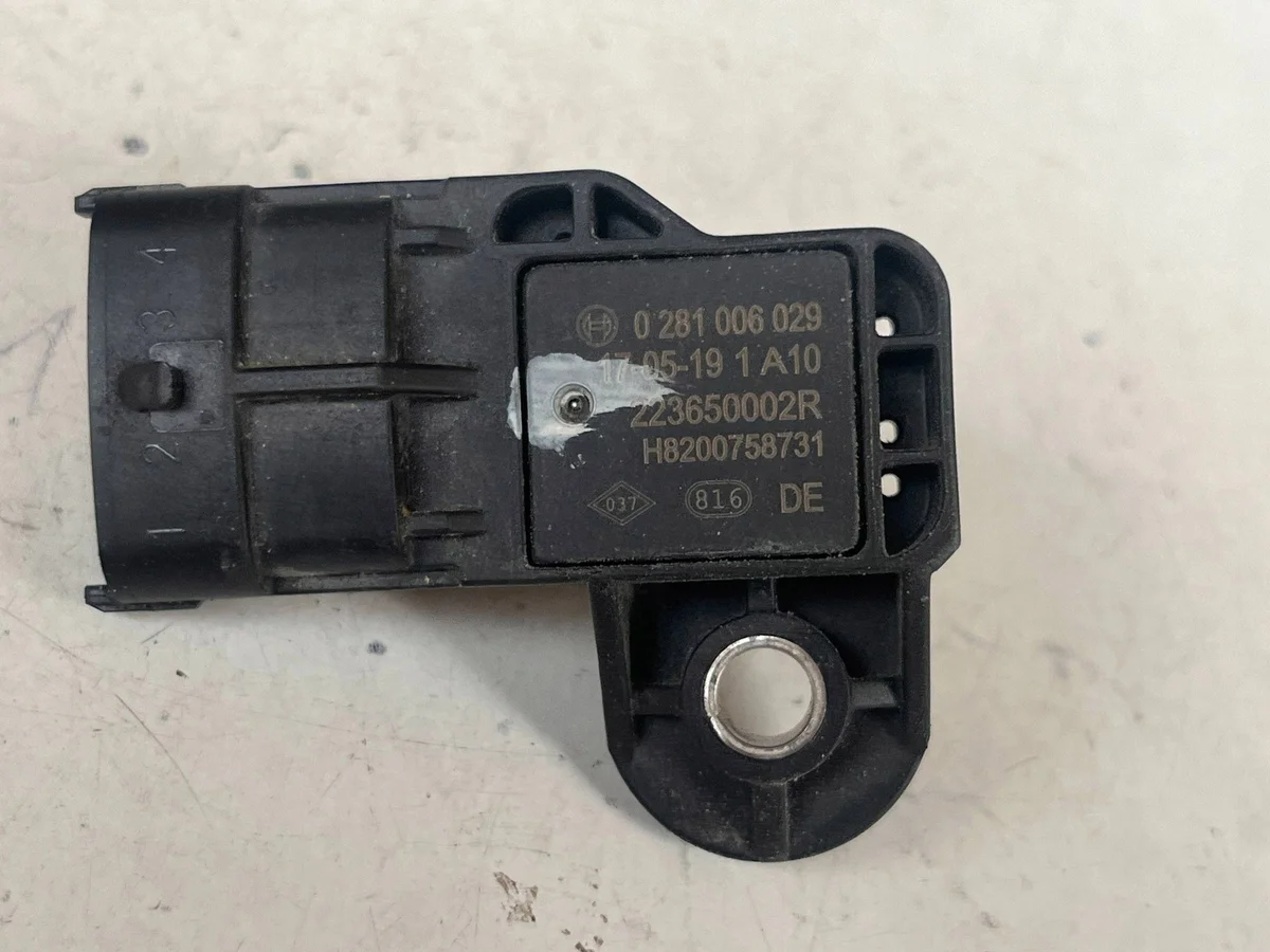 Painemittari Nissan Juke F15 2236500QAL