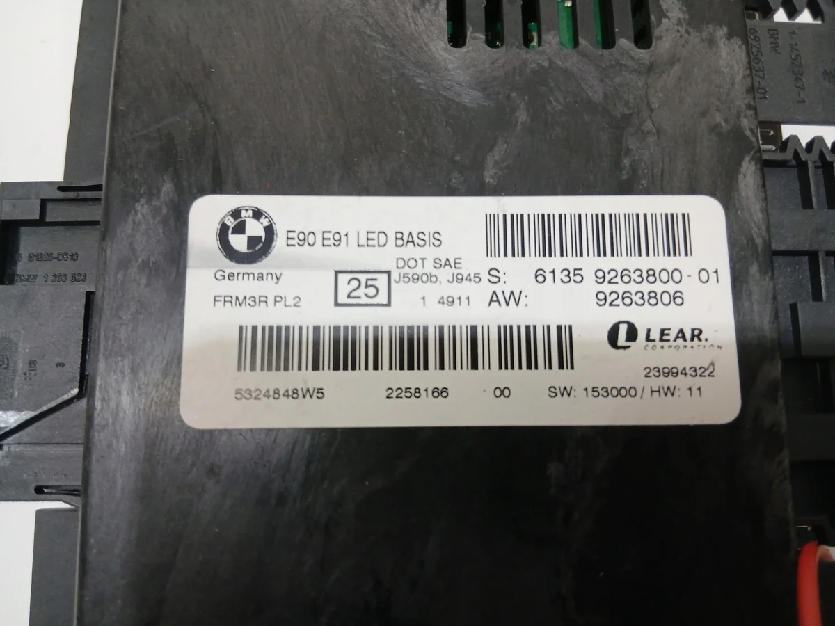 BMW E90 LCI FRM3R ECU 9263800 image 4