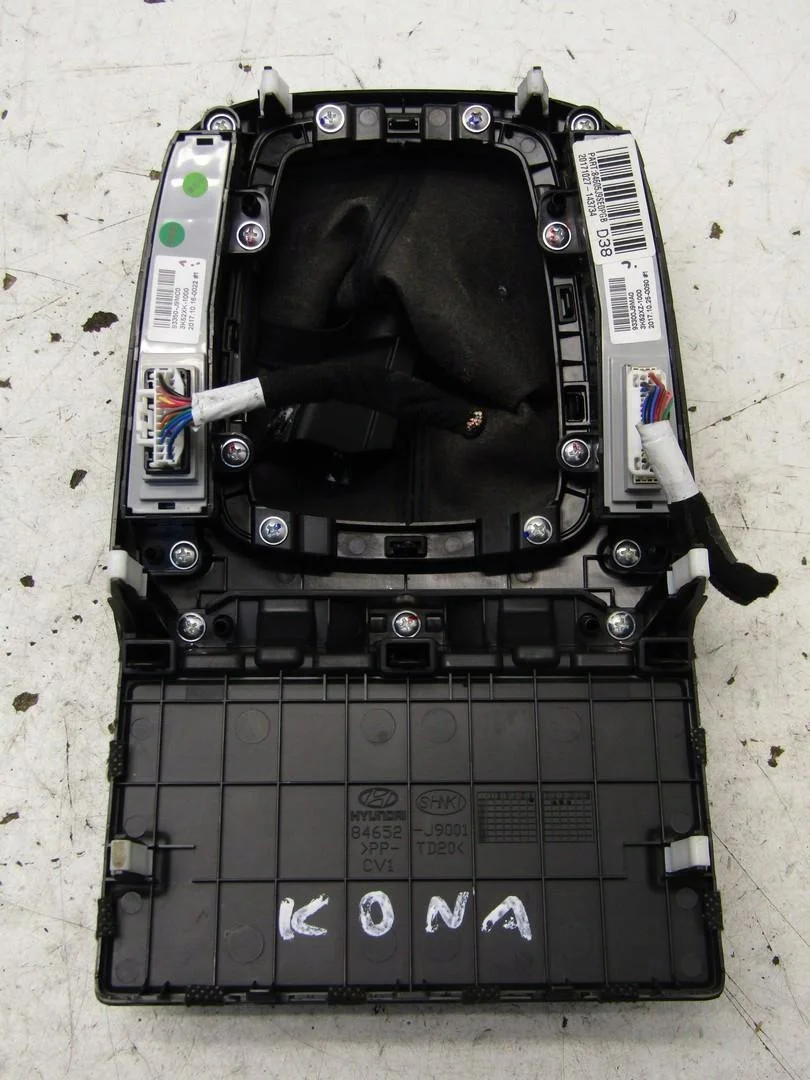 Pomello Cambio Hyundai Kona 84652-J9001 Usato