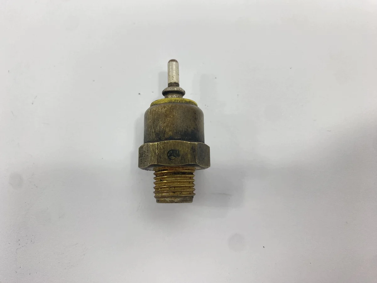 Sensor de Temperatura Mercedes W124 W201 190 image 8