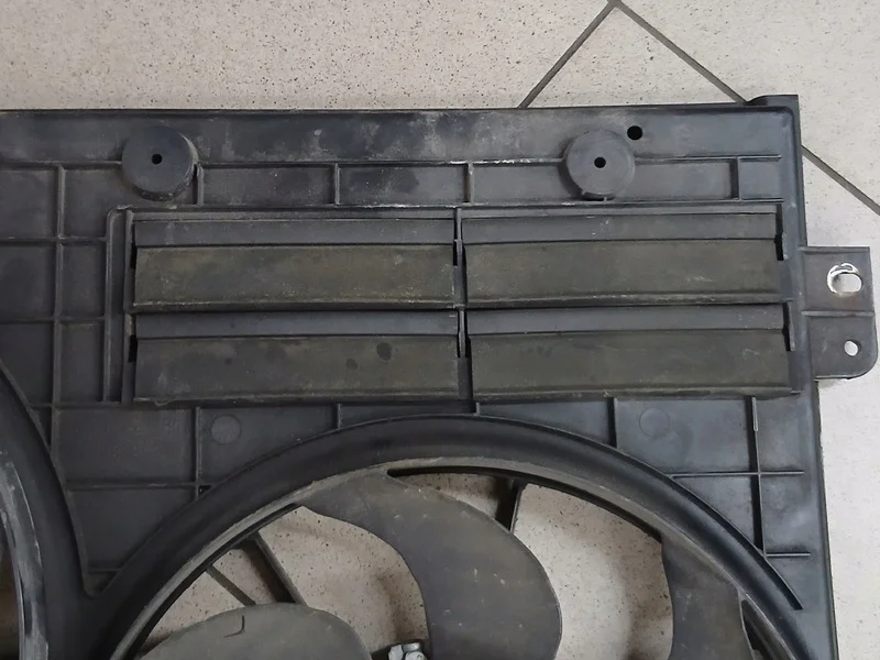 Ventilateur de radiateur VW Tiguan 1K0121207BC image 10