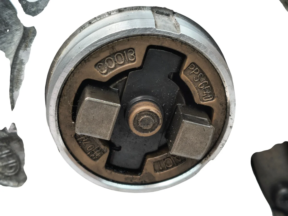 Alipainepumppu VW Audi Skoda 2.0 TDI