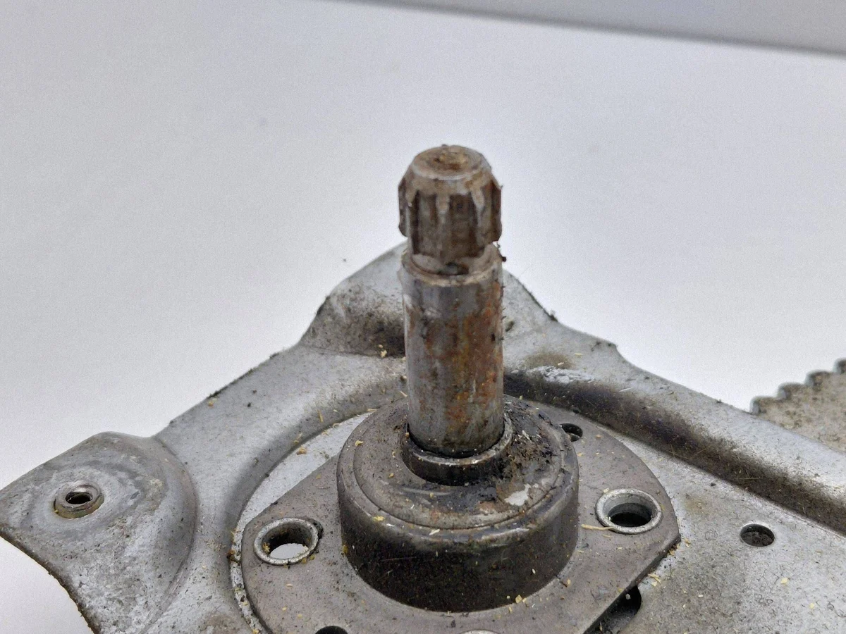 Fensterheber manuell links vorne Opel Astra F image 3