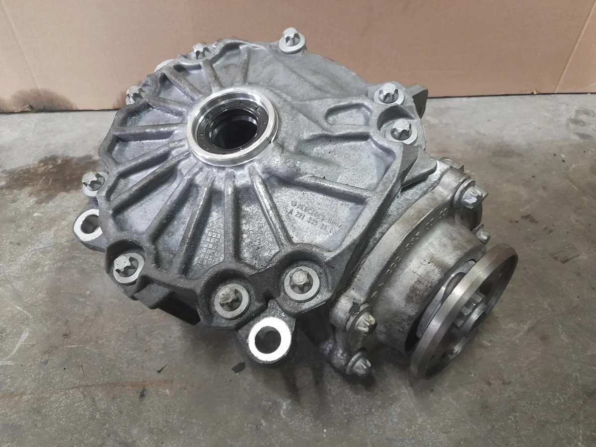 MERCEDES W213 Vorderachsträger A2213310200