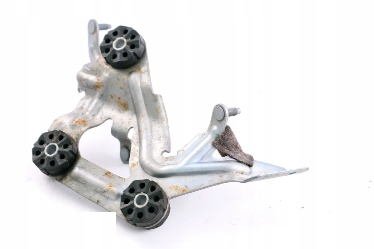 BMW 1 E81 E87 ABS Pomp Beugel 6781282 image 4