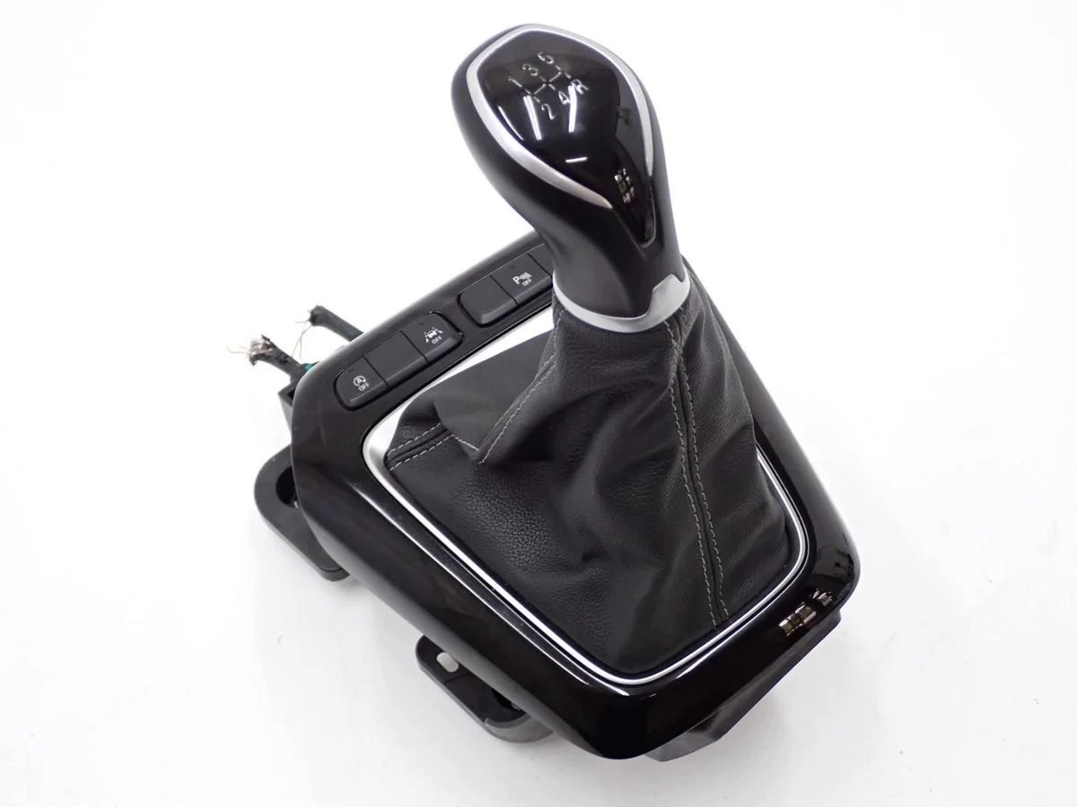 Pookpookhoes Opel Corsa F 9840308980