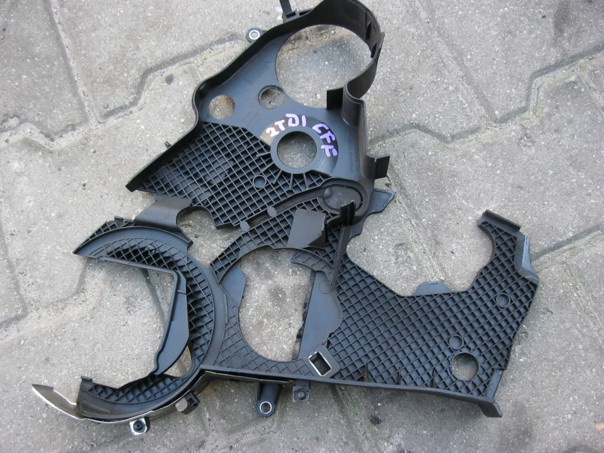 Capa Correia Volkswagen Golf VI 03L109145B